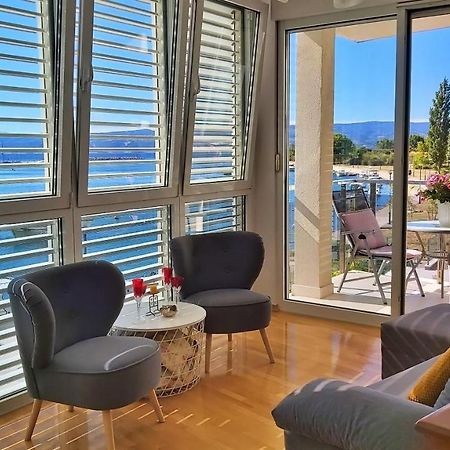 Apartment Lora Omiš Eksteriør bilde