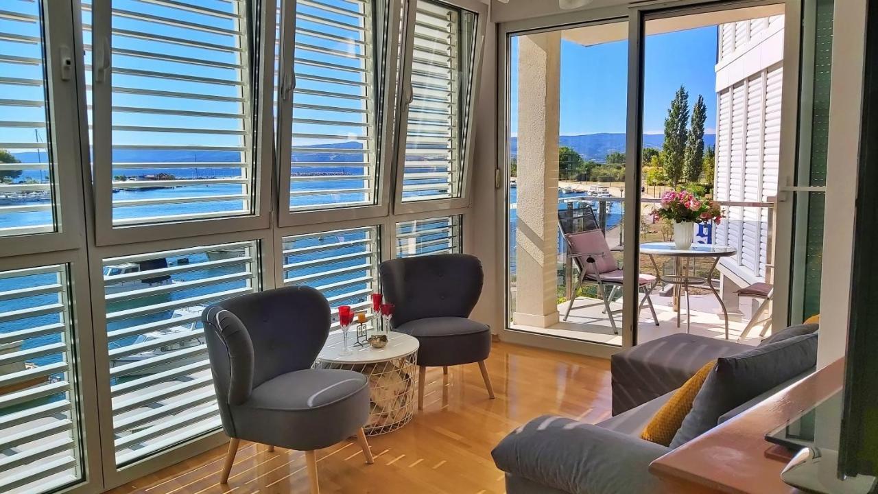 Apartment Lora Omiš Eksteriør bilde