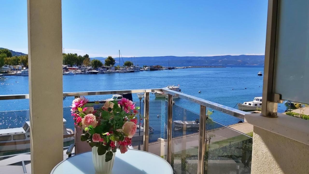Apartment Lora Omiš Eksteriør bilde