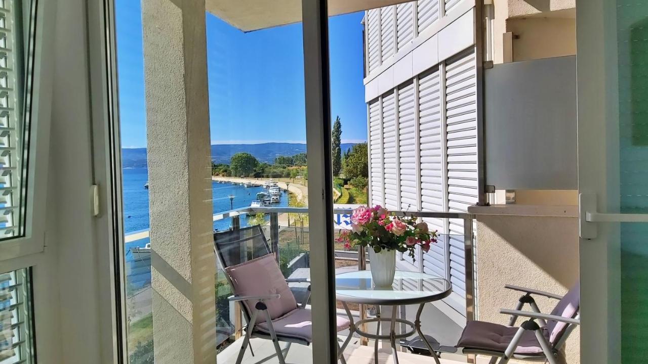 Apartment Lora Omiš Eksteriør bilde
