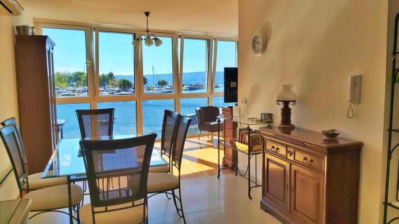 Apartment Lora Omiš Eksteriør bilde