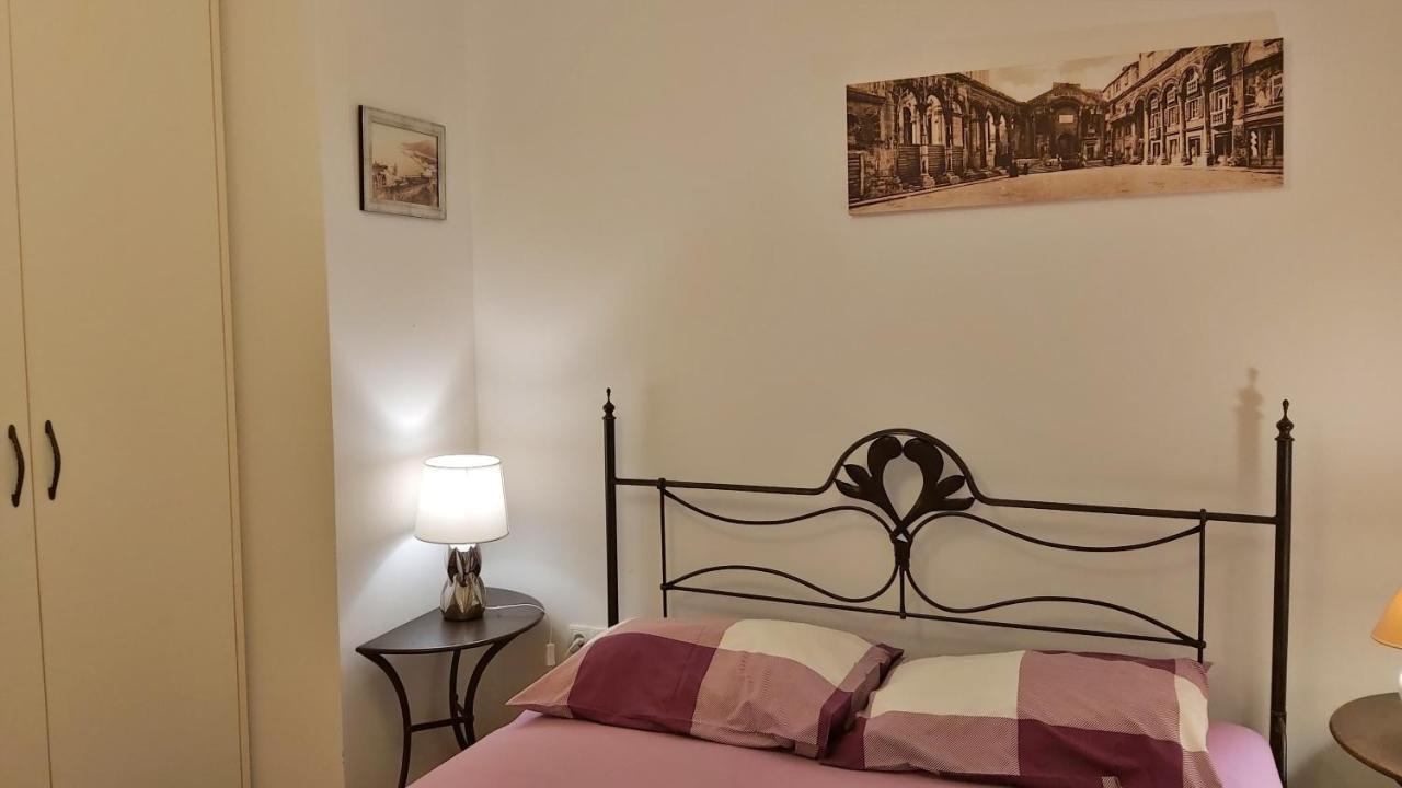Apartment Lora Omiš Eksteriør bilde
