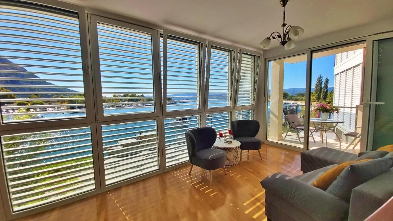 Apartment Lora Omiš Eksteriør bilde