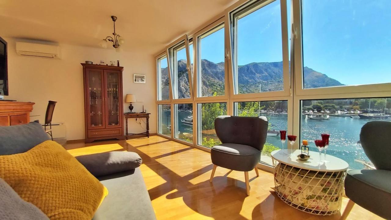 Apartment Lora Omiš Eksteriør bilde