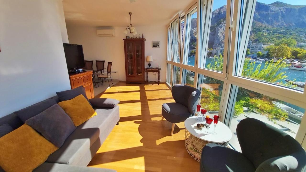 Apartment Lora Omiš Eksteriør bilde
