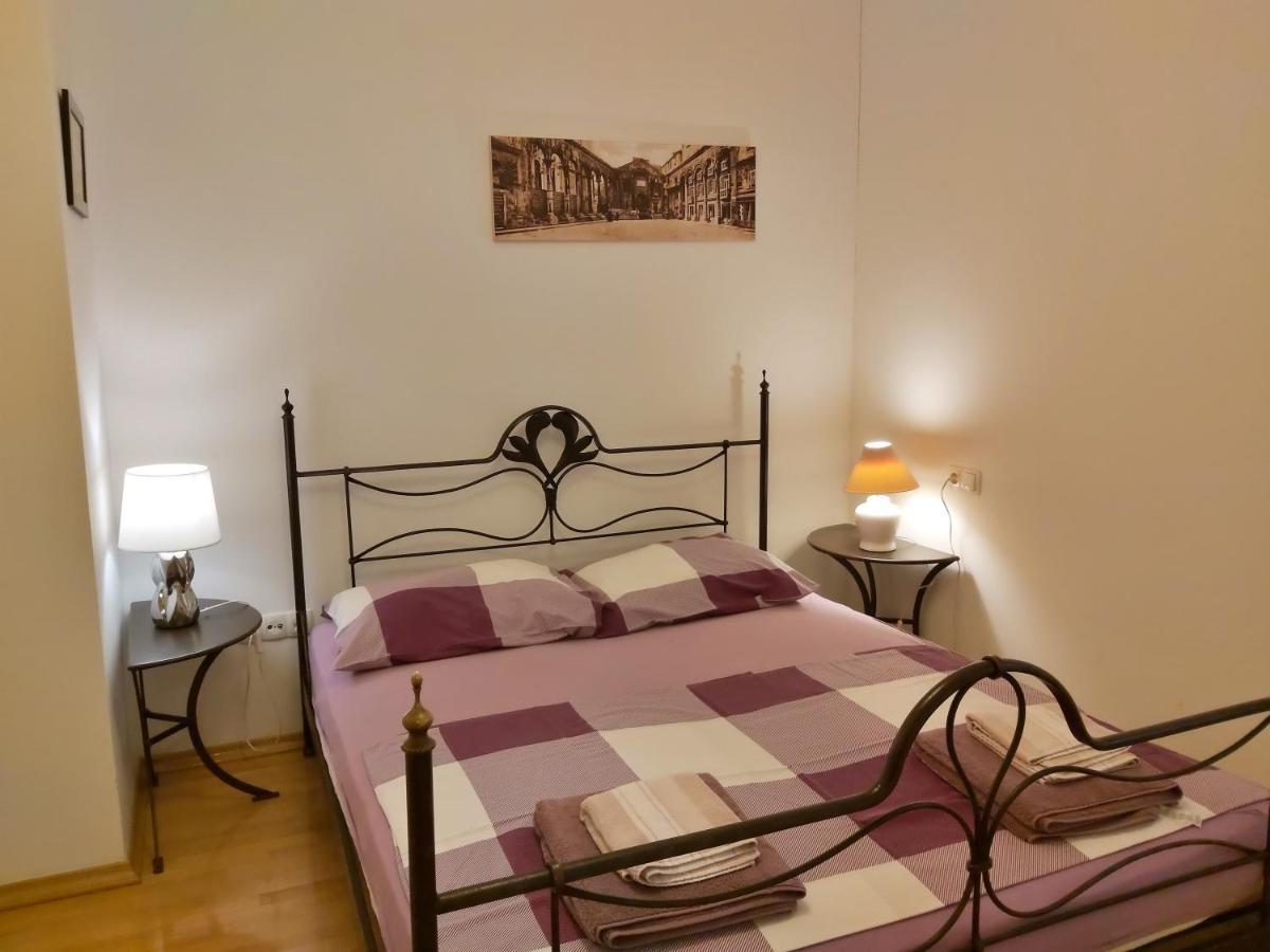 Apartment Lora Omiš Eksteriør bilde