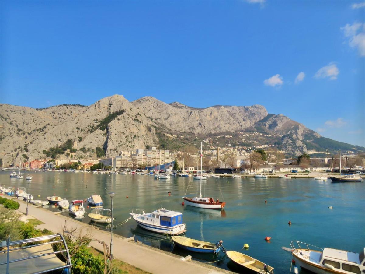 Apartment Lora Omiš Eksteriør bilde